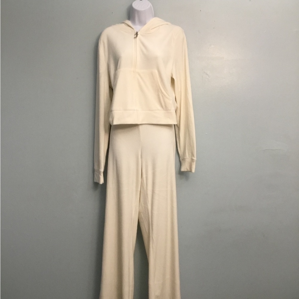 Juicy Couture Off-White Hooded pants set